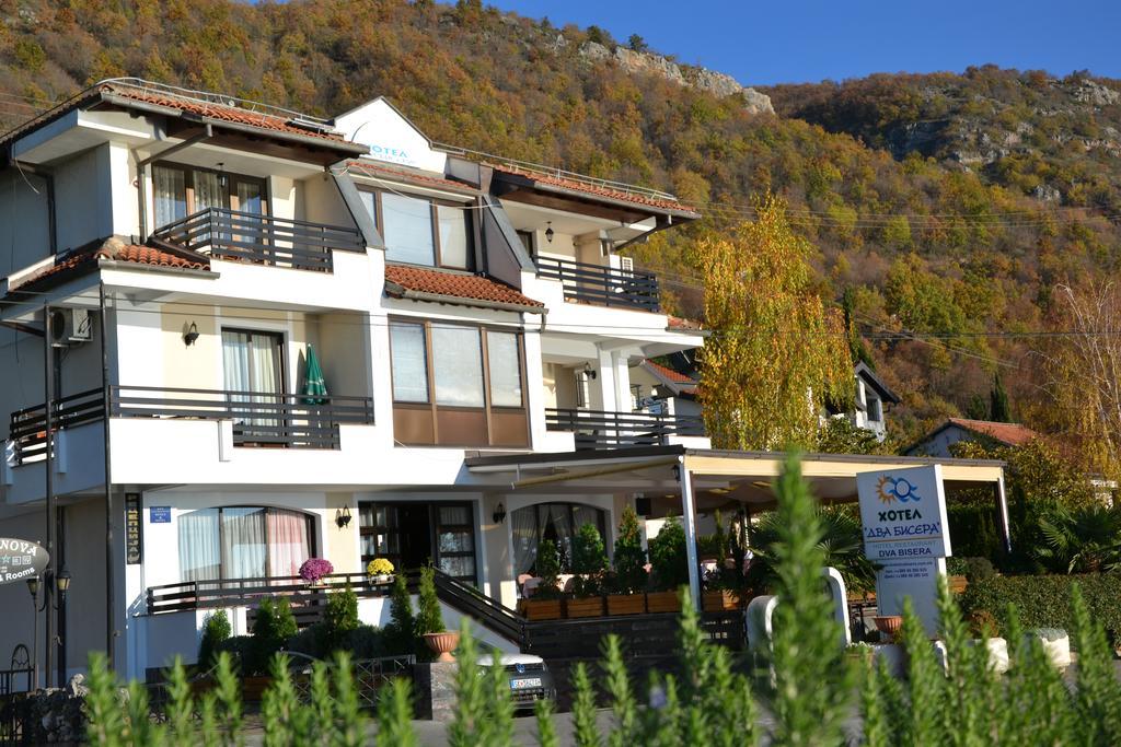 Hotel Dva Bisera Lagadin Buitenkant foto