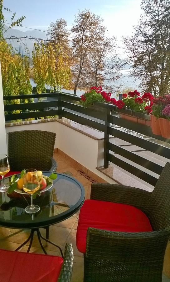 Hotel Dva Bisera Lagadin Buitenkant foto