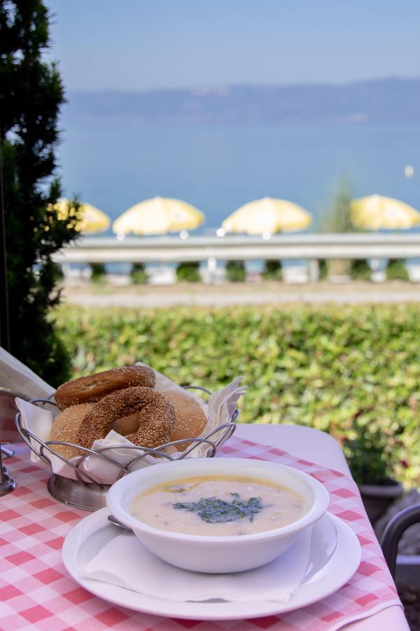 Hotel Dva Bisera Lagadin Buitenkant foto