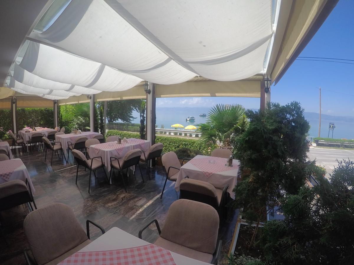 Hotel Dva Bisera Lagadin Buitenkant foto