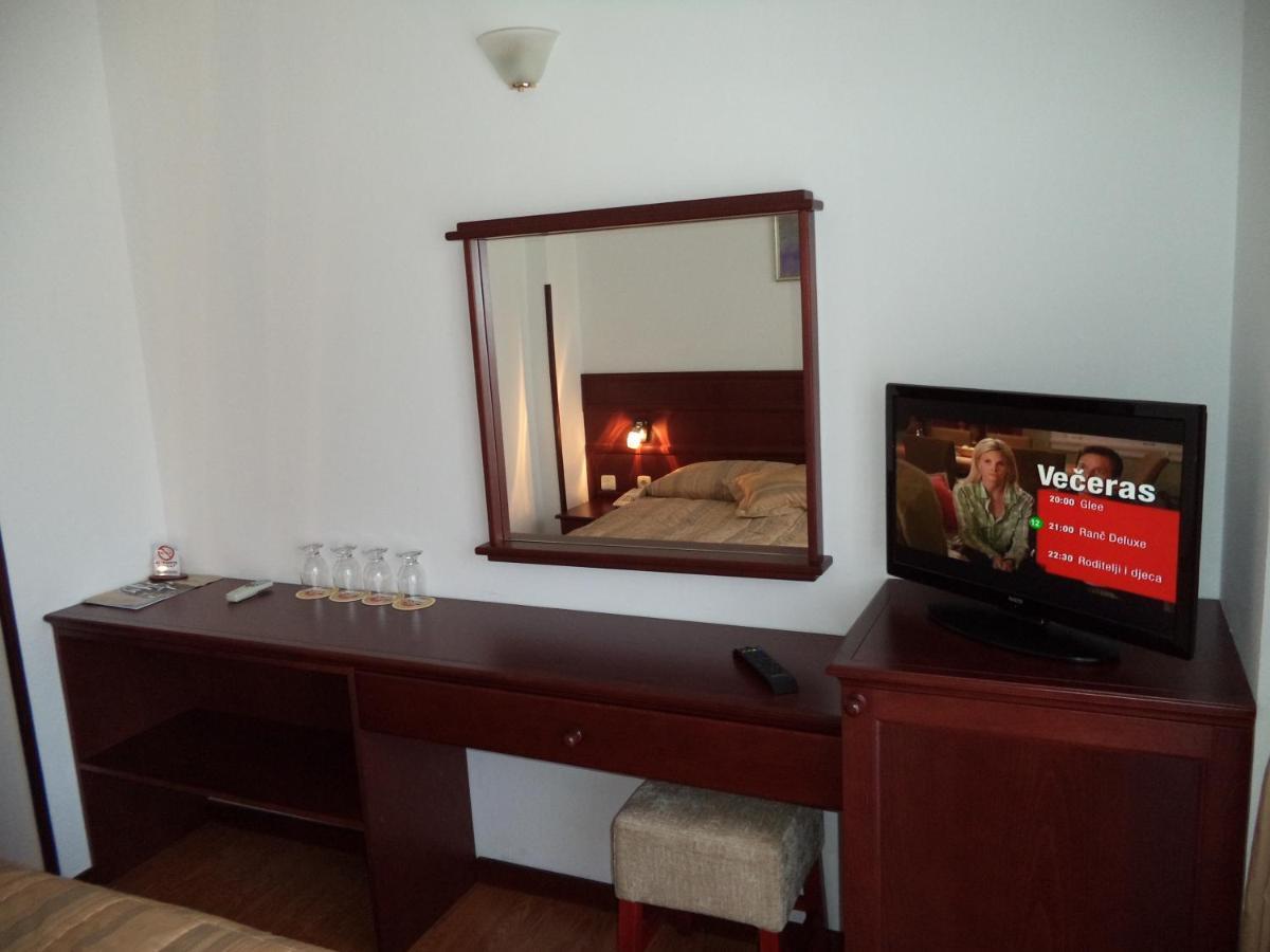 Hotel Dva Bisera Lagadin Kamer foto